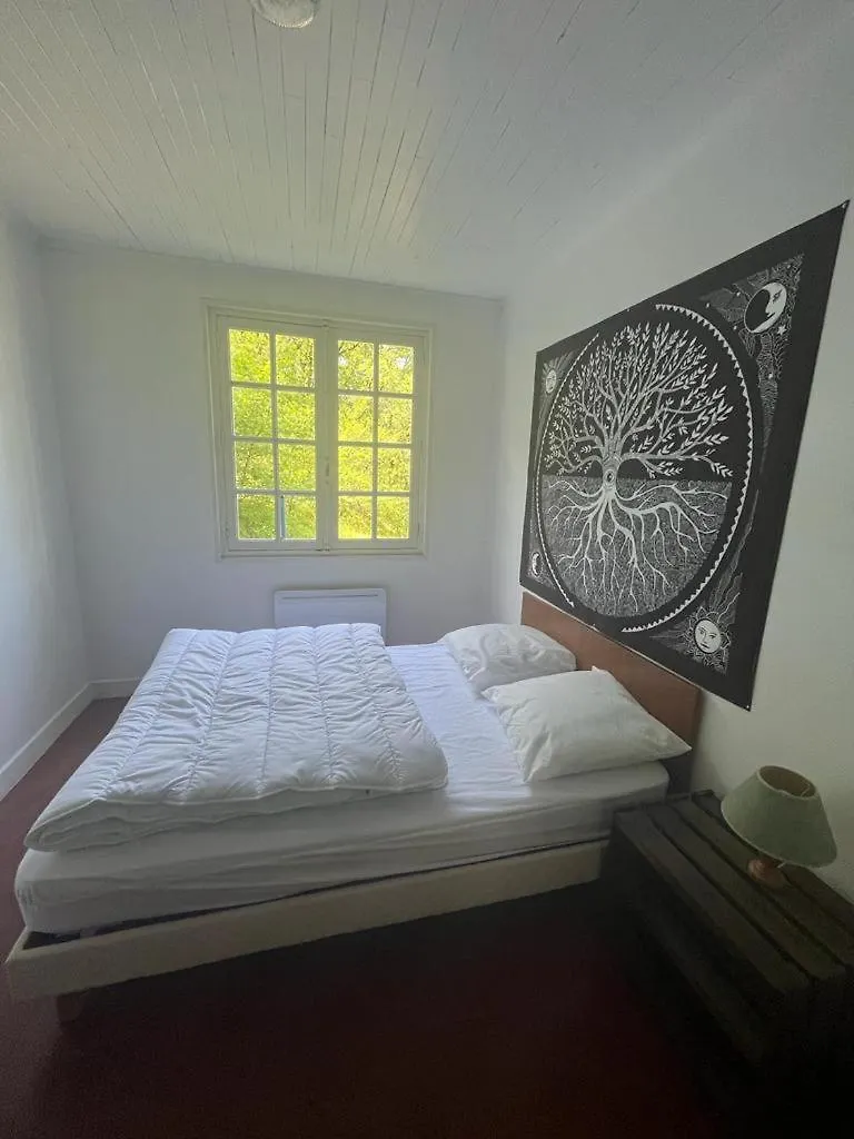 La Colline Aux Chalets, Jaccuzi, Sauna Saint-Chamarand 0*,